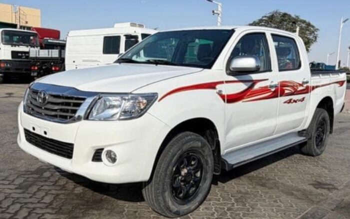 Totota hilux, 2025, GTA5000 verson, 2.5L, Right drive, Diesel engine, inclusive of 4 wheel/spare tyres.